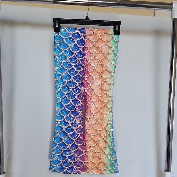 SHEIN Black and Multicolor Mermaid Kids Matching Set - Picture 7 of 7